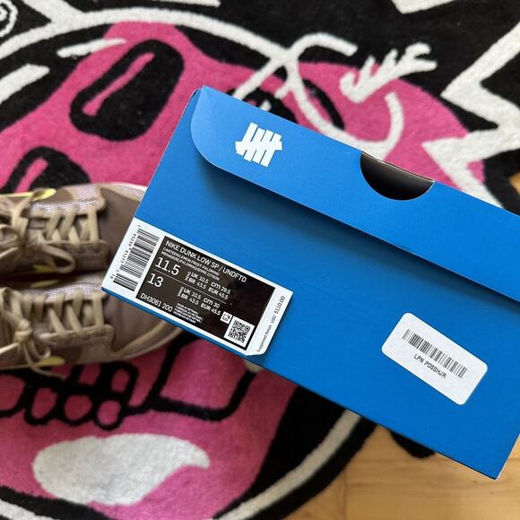 Undefeated x Nike Dunk Low Canteen – Size 11.5 – Used with Box - Picture 9 of 11